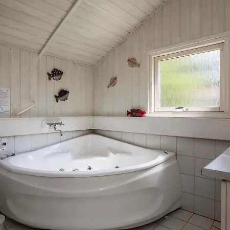 Semesterbostad Luxurious Holiday In Stege Zealand With Sauna *